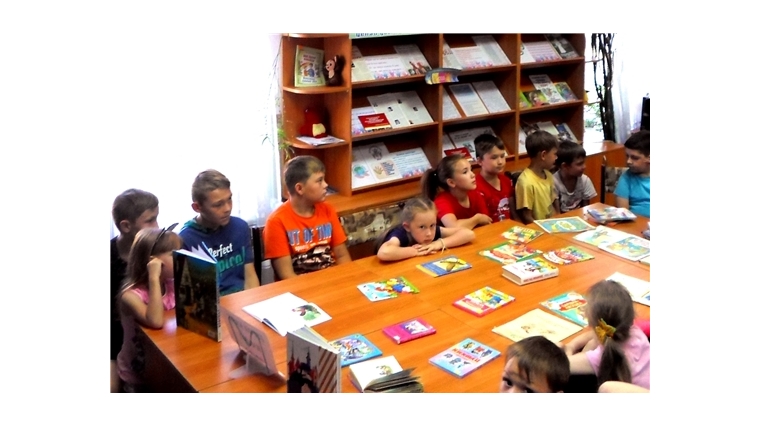 В рамках целевой библиотечной программы «С книгой в летнем рюкзаке» в городе Шумерля проходят разнообразные мероприятия…