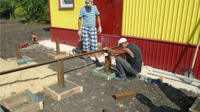 Продолжаются работы по строительству фельдшерско-акушерского пункта в д. П.Инели