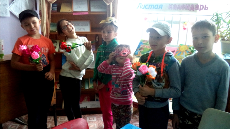 В рамках Года театра в Ишпарайкинской сельской библиотеке состоялась игра – викторина «Весь мир театр, а дети в нём…»