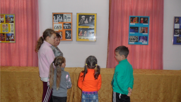 В музее состоялось открытие передвижной выставки Чувашского национального музея «Мир детства»