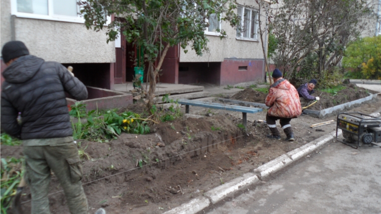 В рамках исполнения муниципальной программы в городе Ядрин продолжаются работы