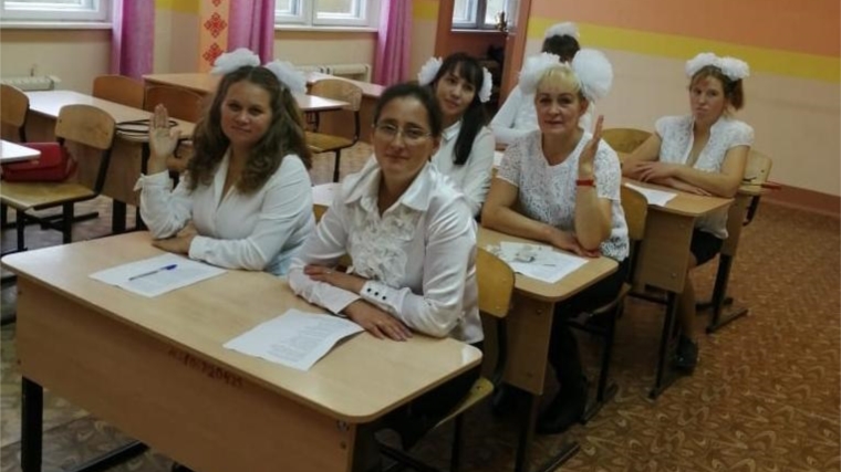 В Чувашско-Сорминской школе осуществляется эффективная связь школы и семьи в воспитании и образовании детей