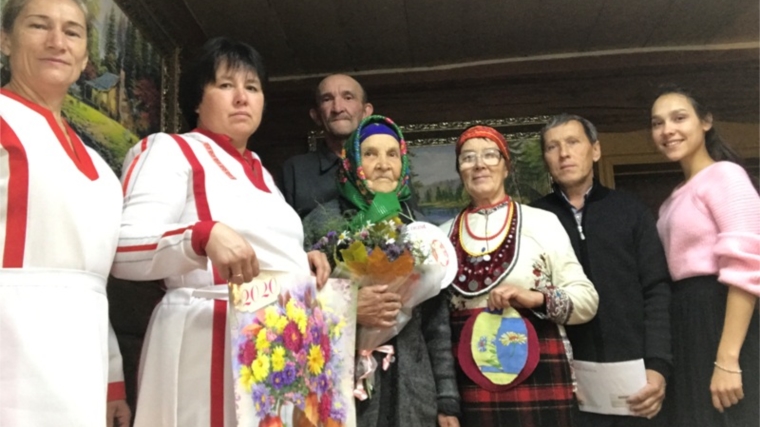С 90-летним юбилеем поздравили жительницу деревни Вурман - Пилемчи