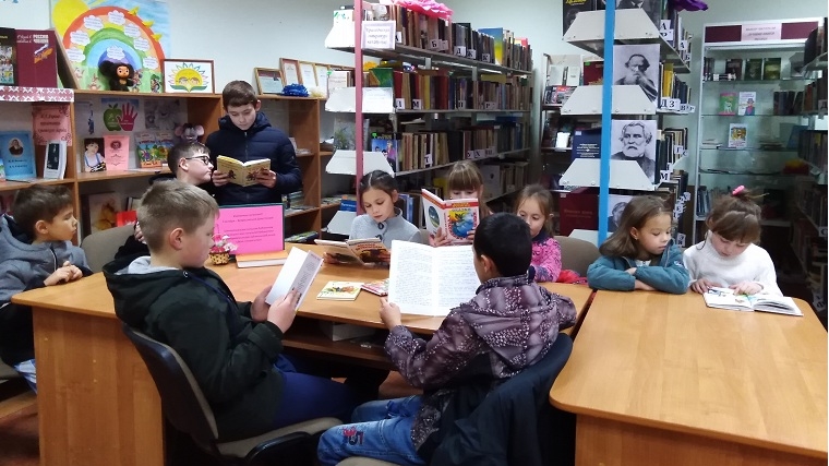 День чтения вслух в Шинерпосинской чельской библиотеке