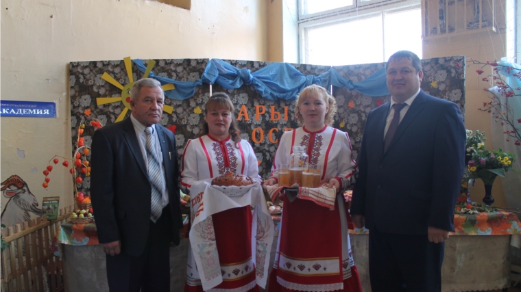 Красночетайское сельское поселение приняло участие на выставке, посвященном Дню работников сельского хозяйства и перерабатывающей промышленности