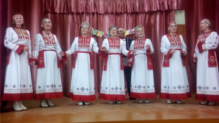 Выездной концерт в честь праздника единства России в Марпосадский район.