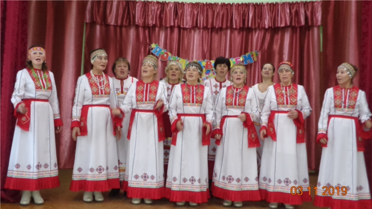 Концерт ко Дню народного единства в Малокамаевском сельском клубе.