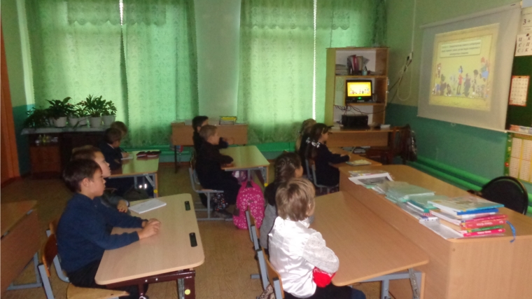 Урок доброты «Поговорим о толерантности» в Нижнекумашкинской сельской библиотеке