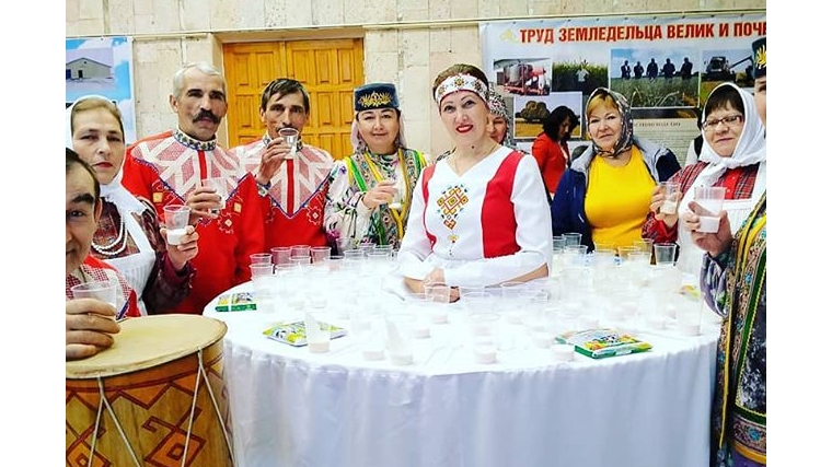 Труженики полей и ферм Комсомольского района отметили профессиональный праздник