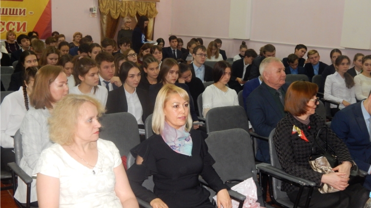 Представители ВУЗов Чувашии встретились с будущими выпускниками Янтиковского района