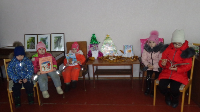 Рождественские чтения «Свет Рождественской звезды» в Нижнекумашкинской сельской библиотеке