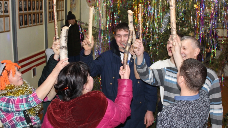 Жить, не забывая традиций – «Чудеса на Рождество» в Хорнзорском сельском клубе