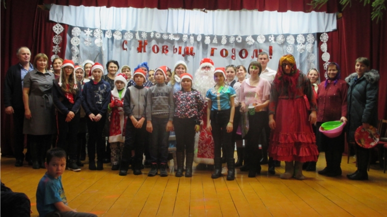 СДК с. Тойгильдино пригласил всех жителей на «Новогодние приключения Деда Мороза»