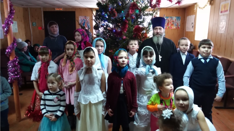 Рождественская елка "Рождественские забавы" в Байгуловском Доме культуры