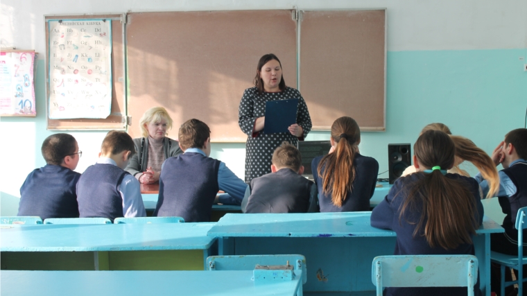 Урок мужества «Отчизну навеки прославил, ты подвигом славным своим» Урок мужества «Отчизну навеки прославил, ты подвигом славным своим»