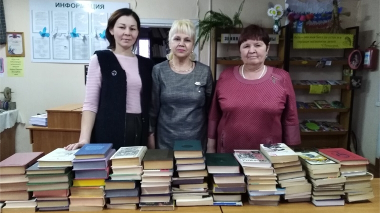 Всероссийская акция ко дню книгодарения в Тойси-Паразусинской сельской библиотеке