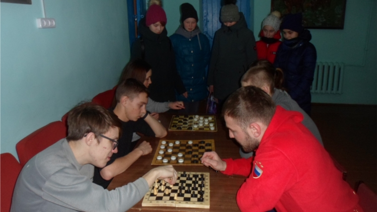 Шашко-шахматный турнир «Ход конем»