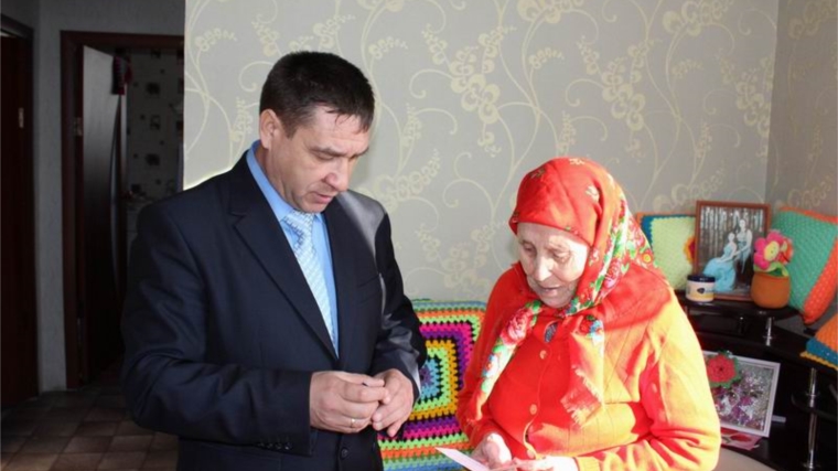 Юбилейная медаль вручена труженице тыла Семеновой Тамаре Петровне