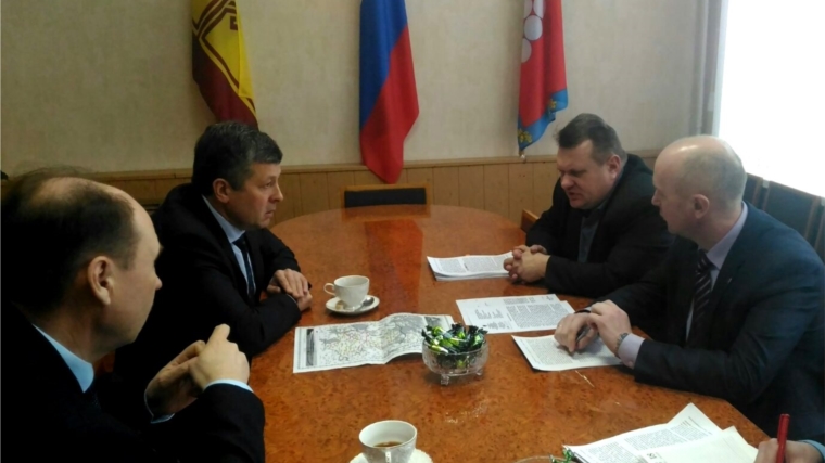 И.о. министра Владимир Осипов с рабочим визитом посетил Ядринский район