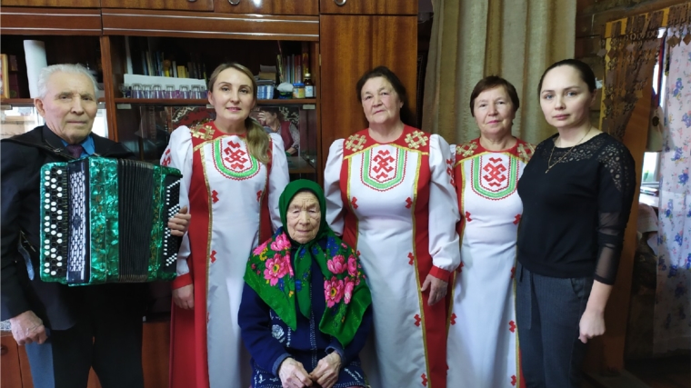 Свой 90-летний юбилей отметила Лидия Александровна Шутеева.