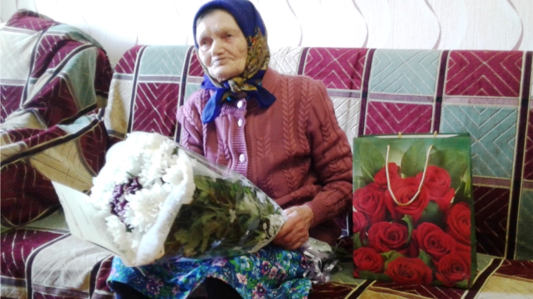 Свой 95-летний юбилей отметила жительница деревни Нимичкасы Иванова Пелагия