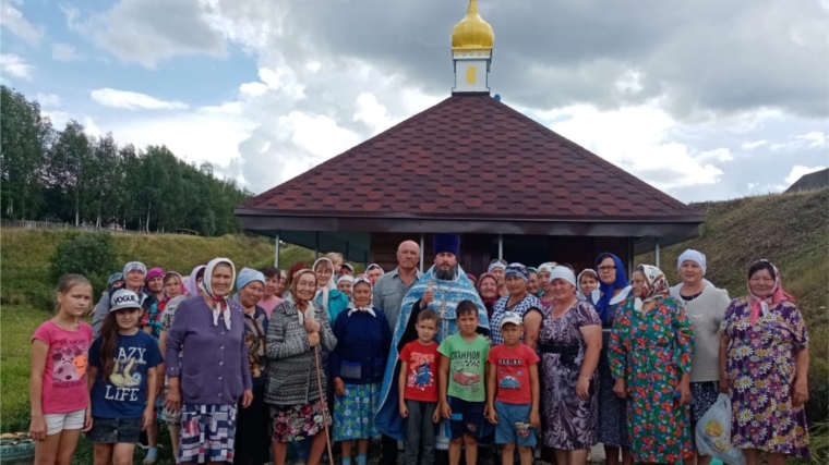 В деревне Чагаси состоялось освящение святого источника в честь иконы Казанской Божией Матери
