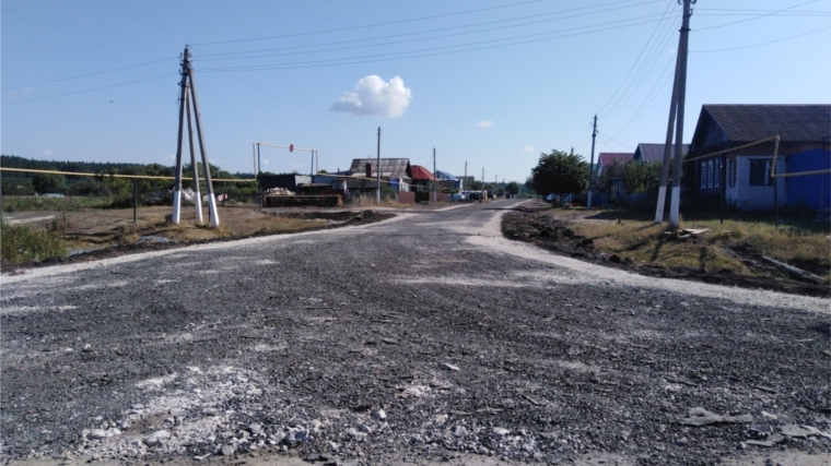 В деревне Верхнее Буяново завершилось строительство грунтовой дороги по улице Ленина