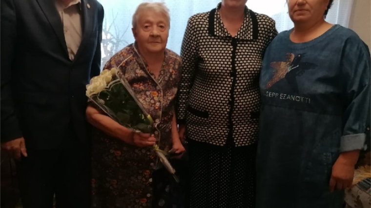 Надежда Луговская отметила 90-летний юбилей