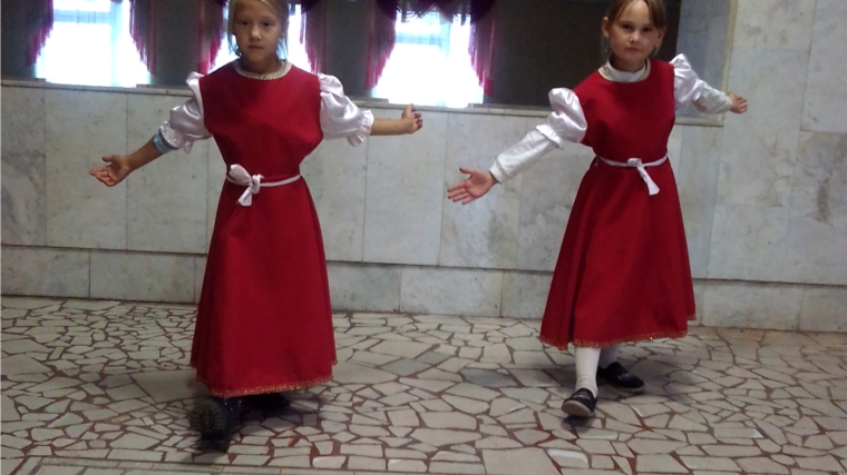 Набор в детский фольклорный коллектив "Çеçпêл çêçкисем"