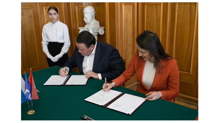Минтруд и РГСУ подписали соглашение о сотрудничестве и взаимодействии