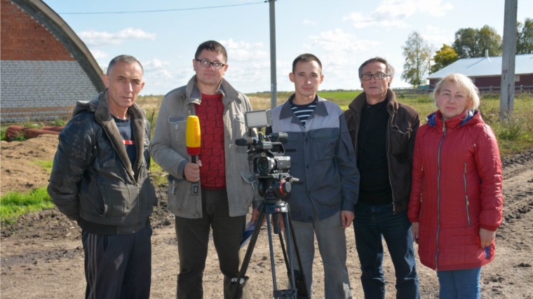 в КФХ Дениса Авакумова в селе Орауши побывала съемочная группа Национальной телерадиокомпании Чувашии.
