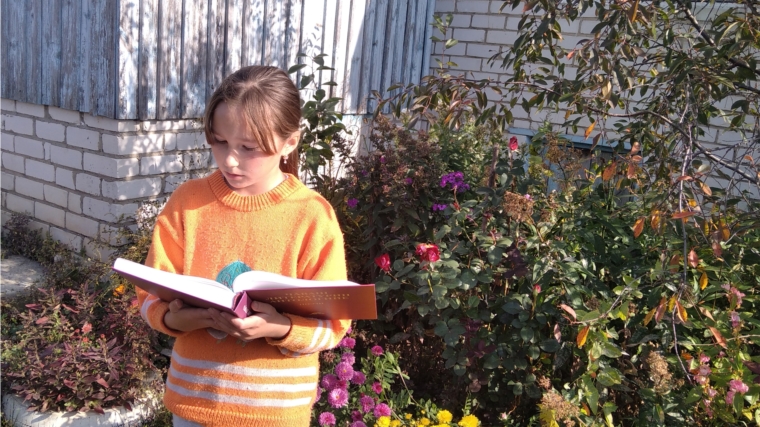 В рамках Всероссийского Дня Чтения Ишпарайкинская сельская библиотека присоединилась к республиканской акции «День чтения вслух»