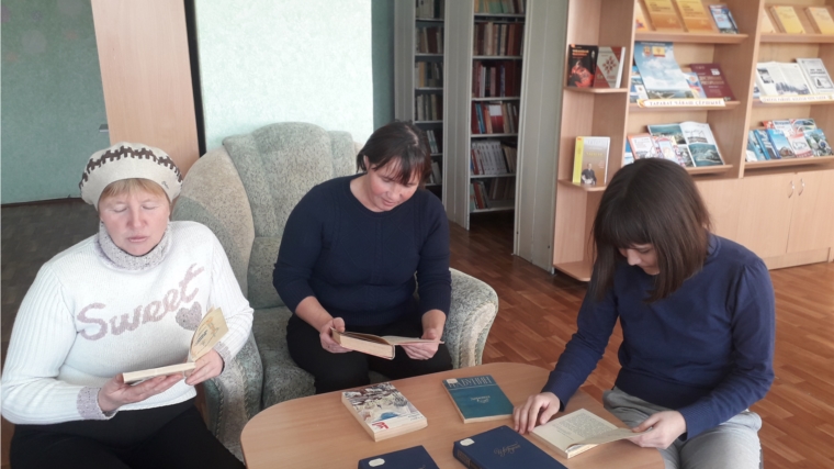 Книжная выставка " И счастлив я печальною судьбою…" в Егоркинской сельской библиотеке