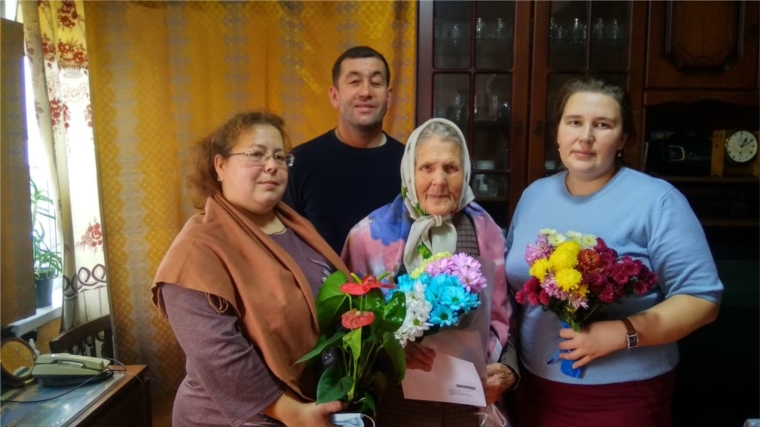 90-летний юбилей жительницы деревни Орбаши Галины Семеновны.