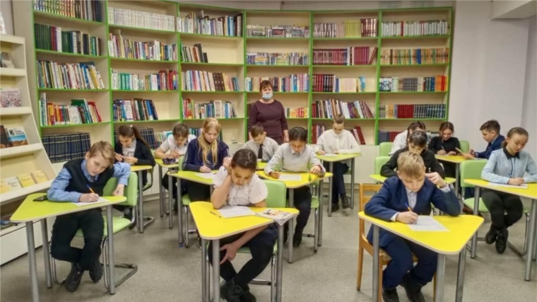 Библиотеки Комсомольского района стали площадками для проведения ВСЕРОССИЙСКОЙ ОЛИМПИАДЫ