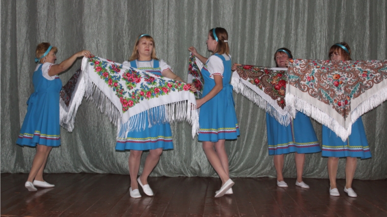 Кокшановском сельском клубе состоялся праздничный концерт «Быть мамой — это прекрасно!»