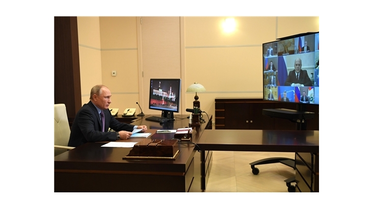 Дмитрий Патрушев доложил Президенту РФ о текущей ситуации в АПК