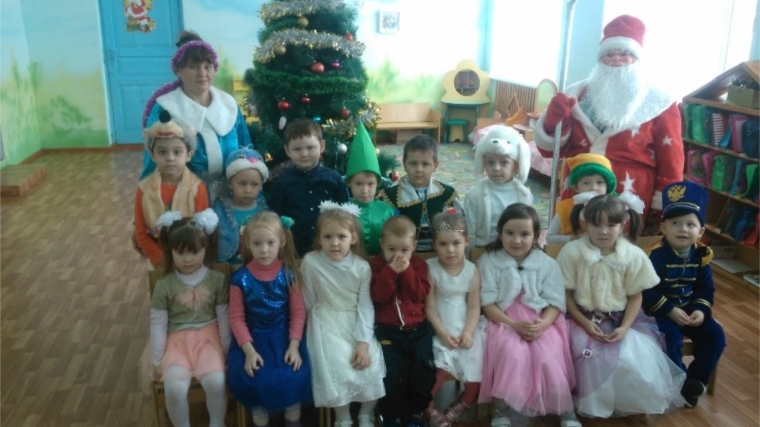 Новогодний утренник в детском саду "Березка"