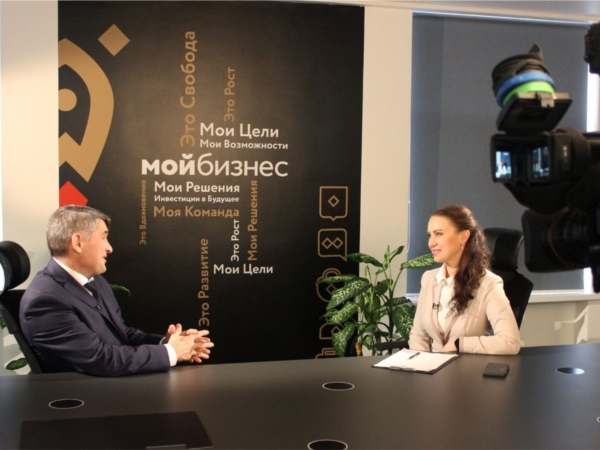 Олег Николаев стал гостем программы «ВЕСТИ интервью» на «РОССИЯ 24 Чебоксары»