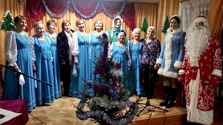 Новогодний праздник в Русско-Сорминском сельском клубе