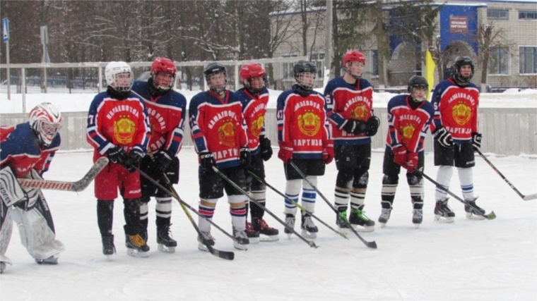 Состоялся открытый турнир по хоккею с шайбой на призы главы Новочурашевского сельского поселения