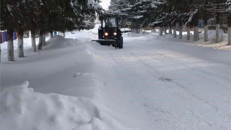 Уборка дорог от снега в Опытном сельском поселении продолжается