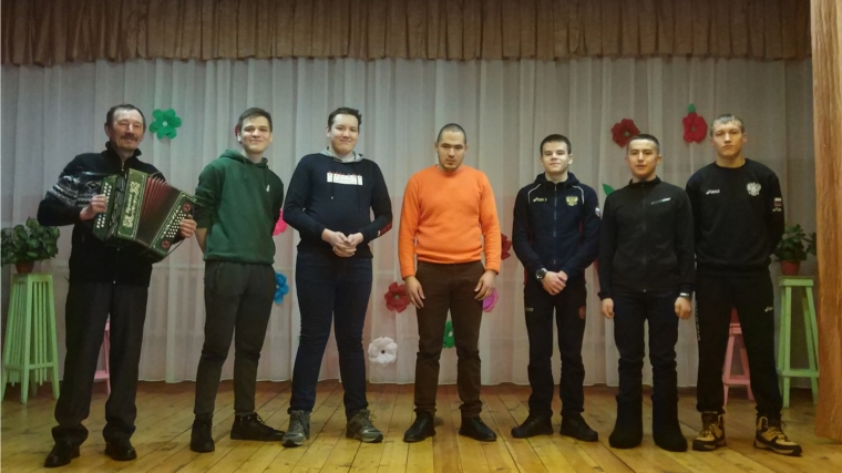 Работники Эшмикеевского СДК провели конкурсно-развлекательную программу «День студента»