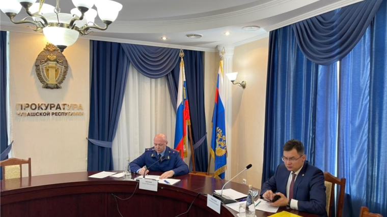 Прокурор Чувашской Республики и Уполномоченный провели очередной прием представителей бизнеса