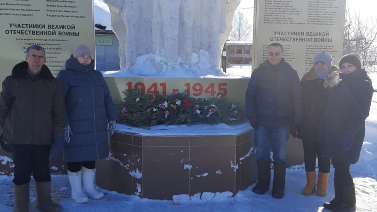 23 февраля в рамках Всероссийской акции "Защитим память героев" в Питишевском сельском поселении состоялось возложение цветов