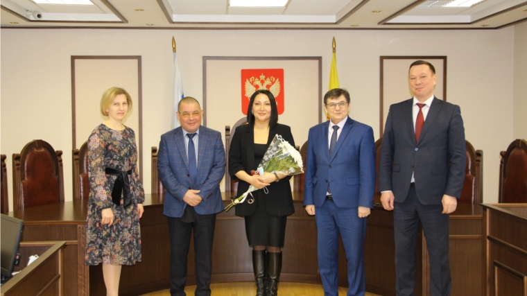 В Верховном Суде Чувашской Республики состоялось торжественное вручение удостоверения федеральному судье