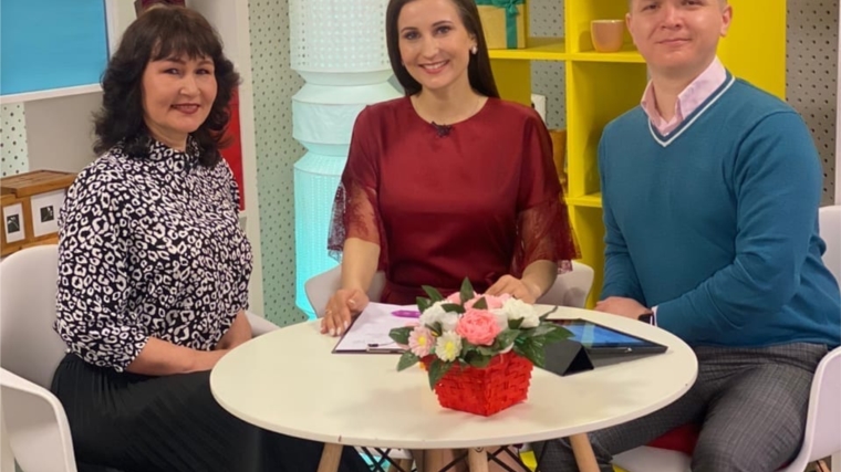 29 марта заведующая Трехбалтаевского ЦСДК приняла участие в передаче чувашского национального телевидения "Ир пулсан".