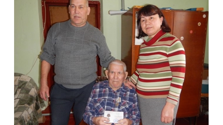 90-летний юбилей отмечает труженик тыла Илларионов Валерьян Степанович