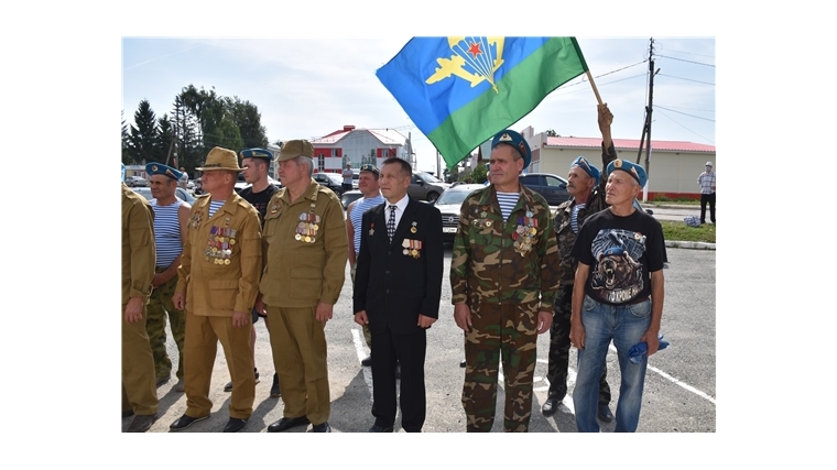 В Моргаушском районе состоялся митинг, посвященный Дню Воздушно-десантных войск Российской Федерации