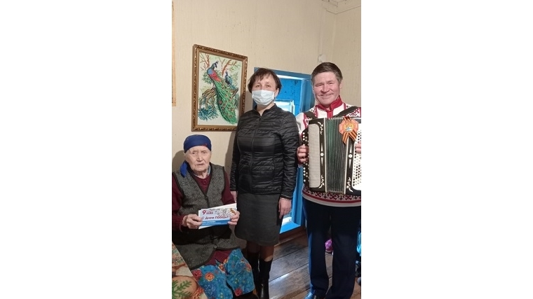 90-летний юбилей отмечает жительница д.Атликасы Елизарова Валентина Федоровна